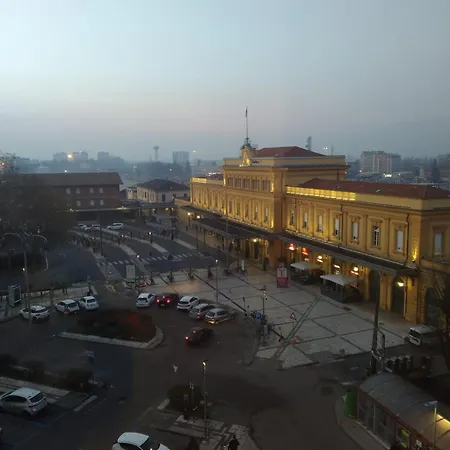 Πανσιόν Grand - Affitti Brevi Italia *